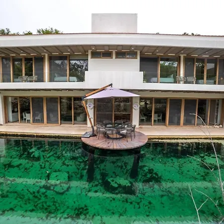 House With Cenote And Caves In Puerto Aventuras Villa